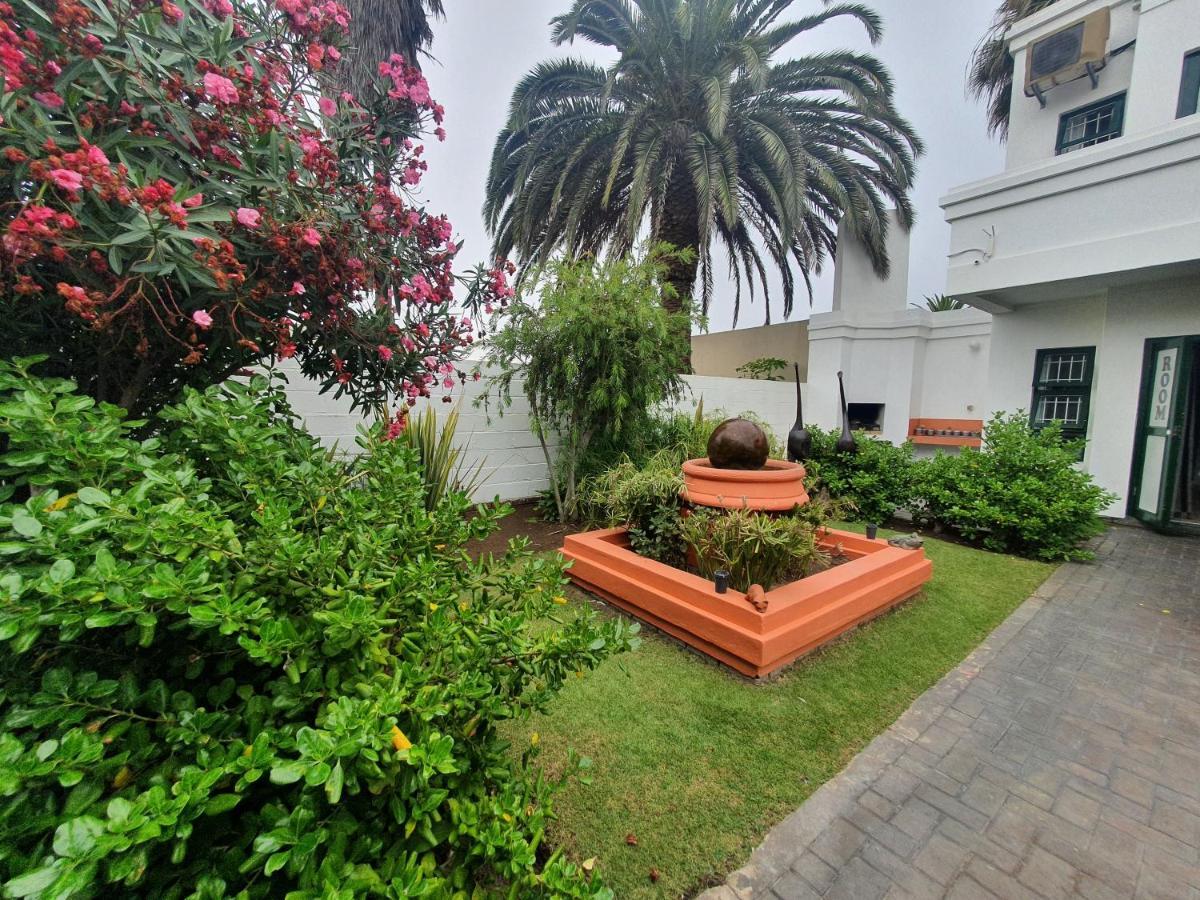 Langholm Hotel Walvis Bay Exterior photo