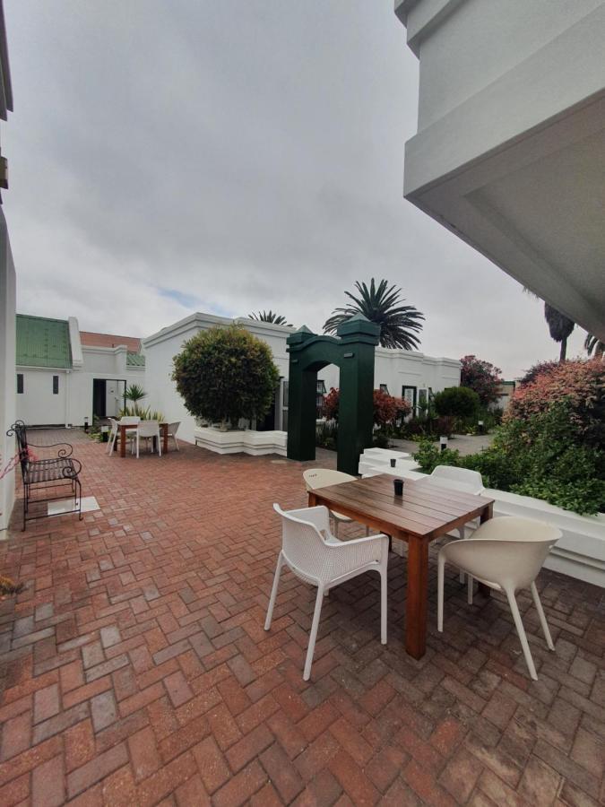 Langholm Hotel Walvis Bay Exterior photo